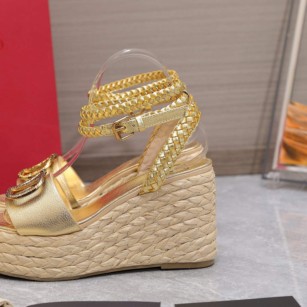 Valentino VLogo Signature Calfskin Wedge Sandal 90MM V78128