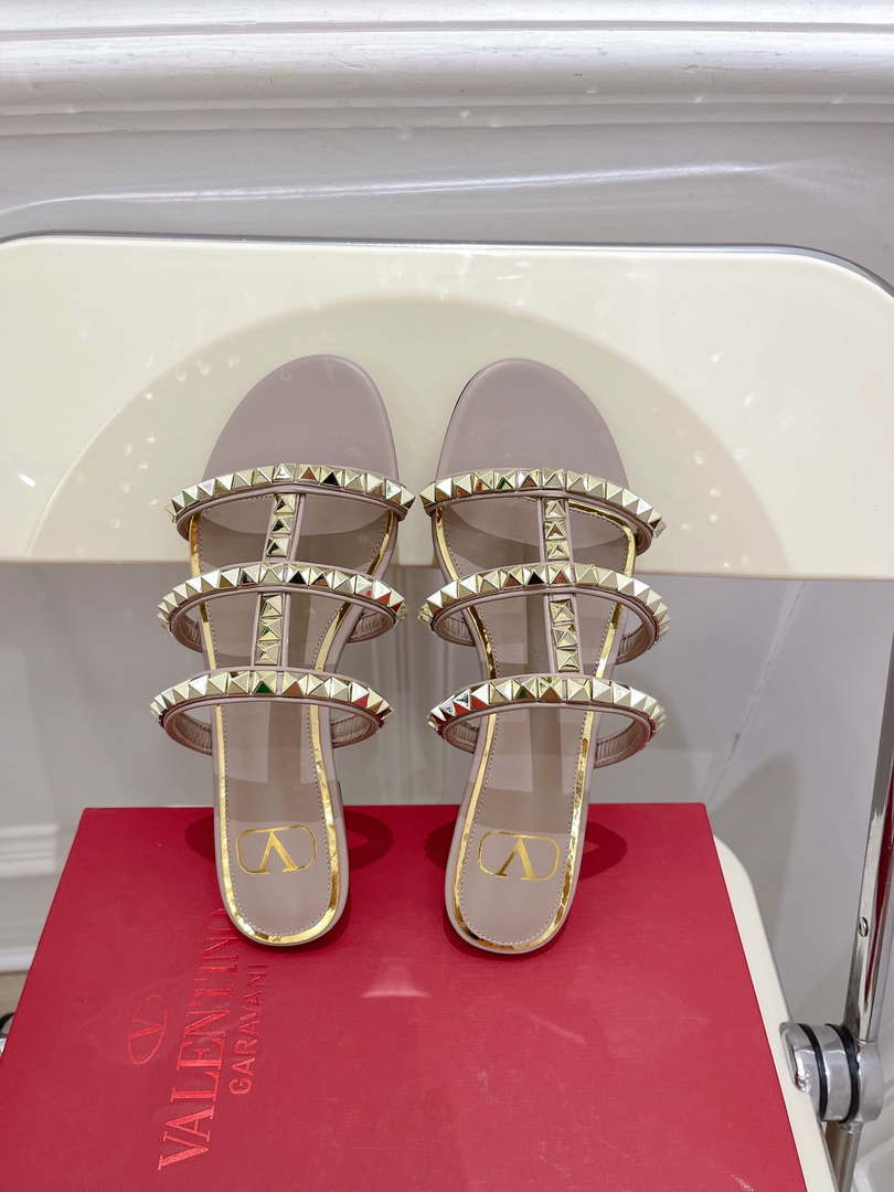 Valentino W2S0BU9ZWM Flat Roman Stud Calfskin Slide Sandal V98859