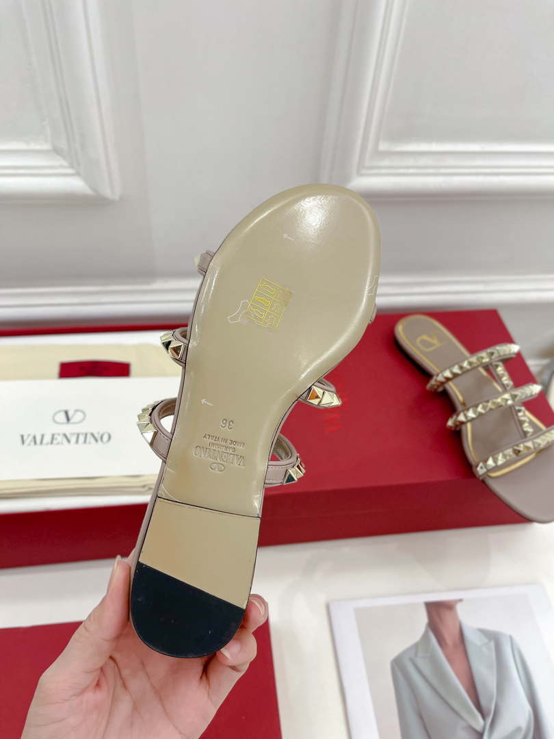 Valentino W2S0BU9ZWM Flat Roman Stud Calfskin Slide Sandal V98859 - US 4=Euro 35 - View 9