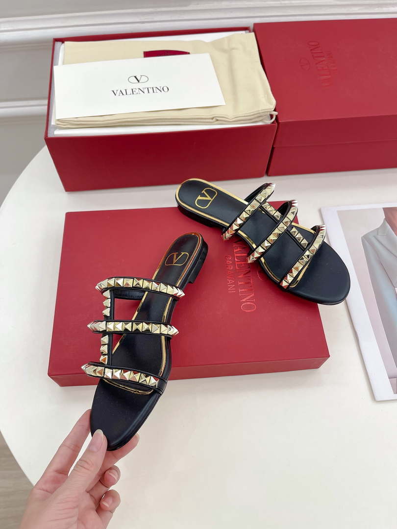 Valentino W2S0BU9ZWM Rockstud Flat Slide Sandal V98856