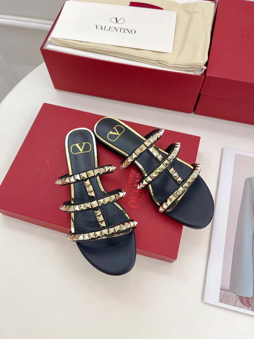 Valentino W2S0BU9ZWM Rockstud Flat Slide Sandal V98856