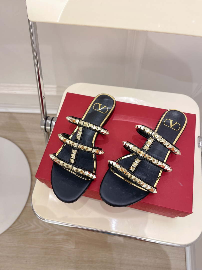 Valentino W2S0BU9ZWM Rockstud Flat Slide Sandal V98856