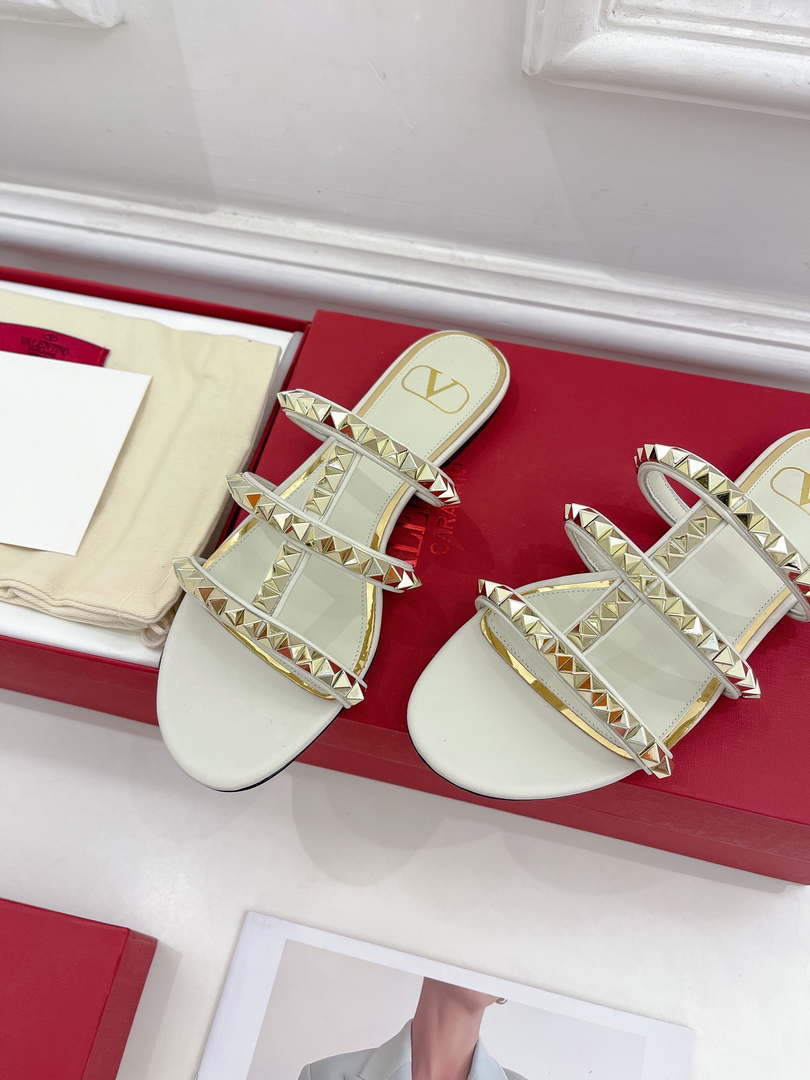 Valentino W2S0BU9ZWM Flat Roman Stud Calfskin Slide Sandal V98857