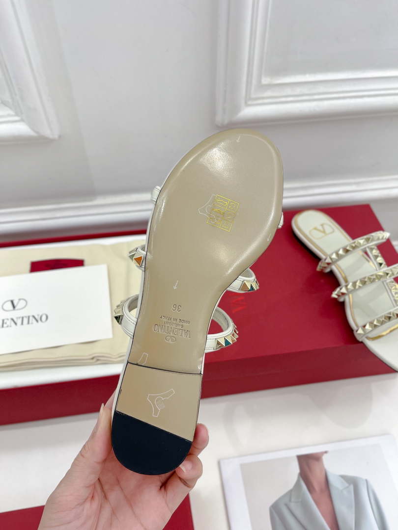 Valentino W2S0BU9ZWM Flat Roman Stud Calfskin Slide Sandal V98857