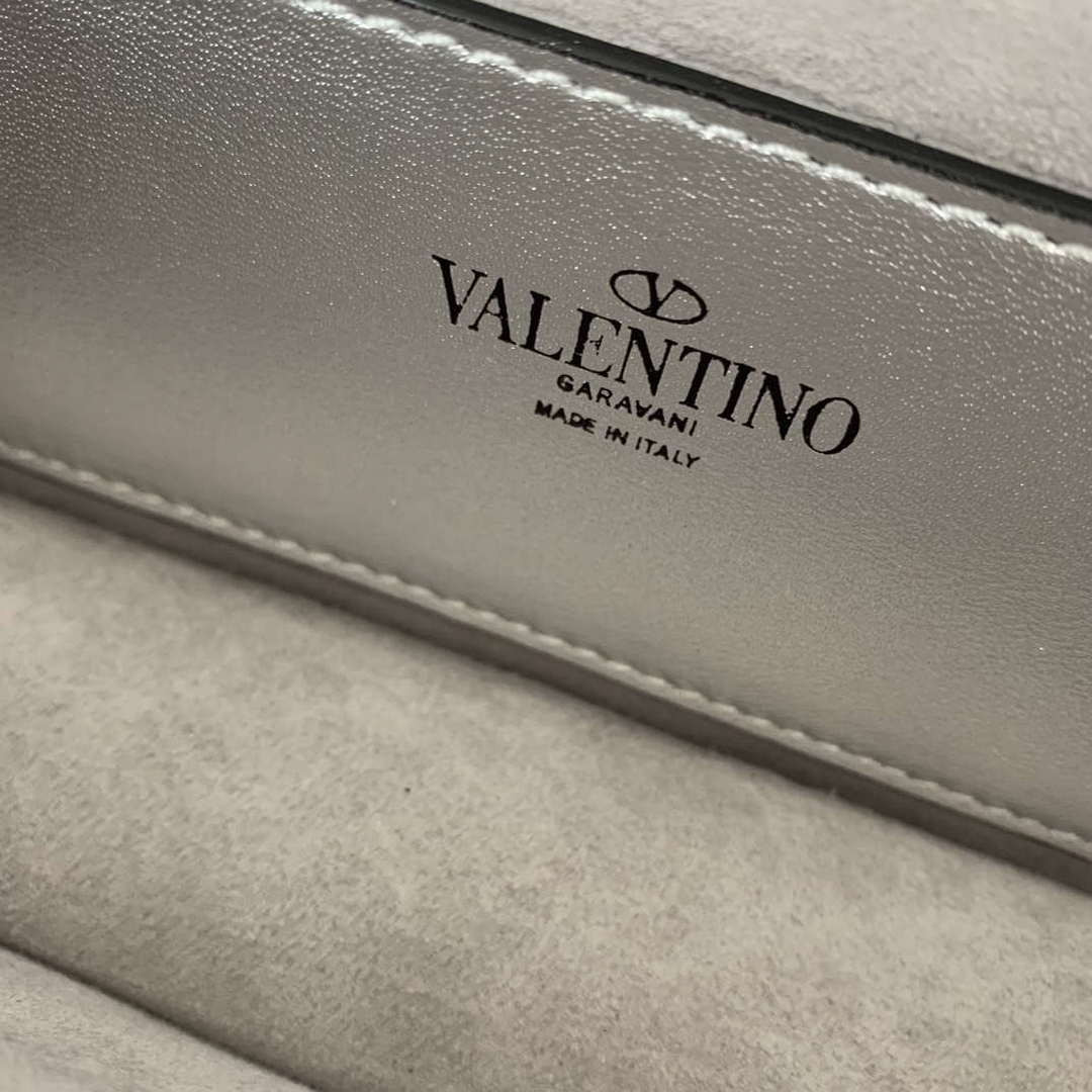 Valentino 2W2B0K53BYYNB6 garavani loc¨° small shoulder bag embroidered with jewel logo White