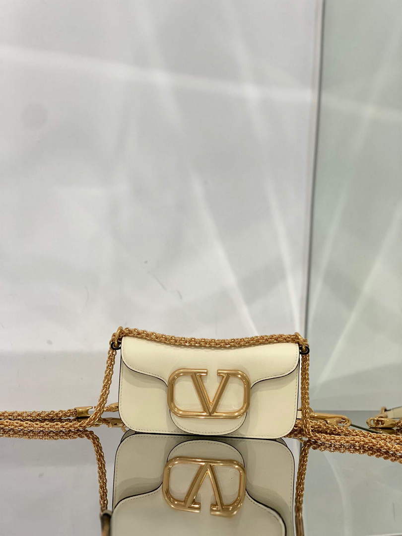 Valentino WB0K53ZXL Loc¨° Small Shoulder Bag in Calfskin Light Ivory
