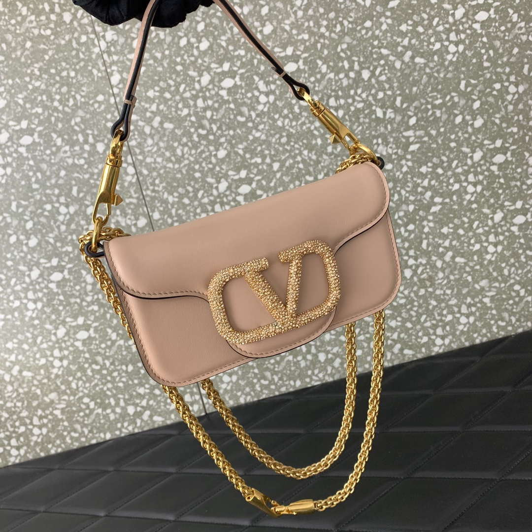 Valentino WB0K53ZXL Star diamond Loc¨° Small Shoulder Bag in Calfskin Nude Pink