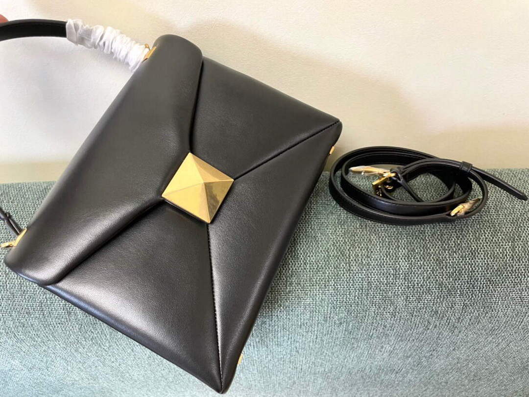 Valentino WB0K58ILK Medium One Stud Grainy Calfskin Handbag Black