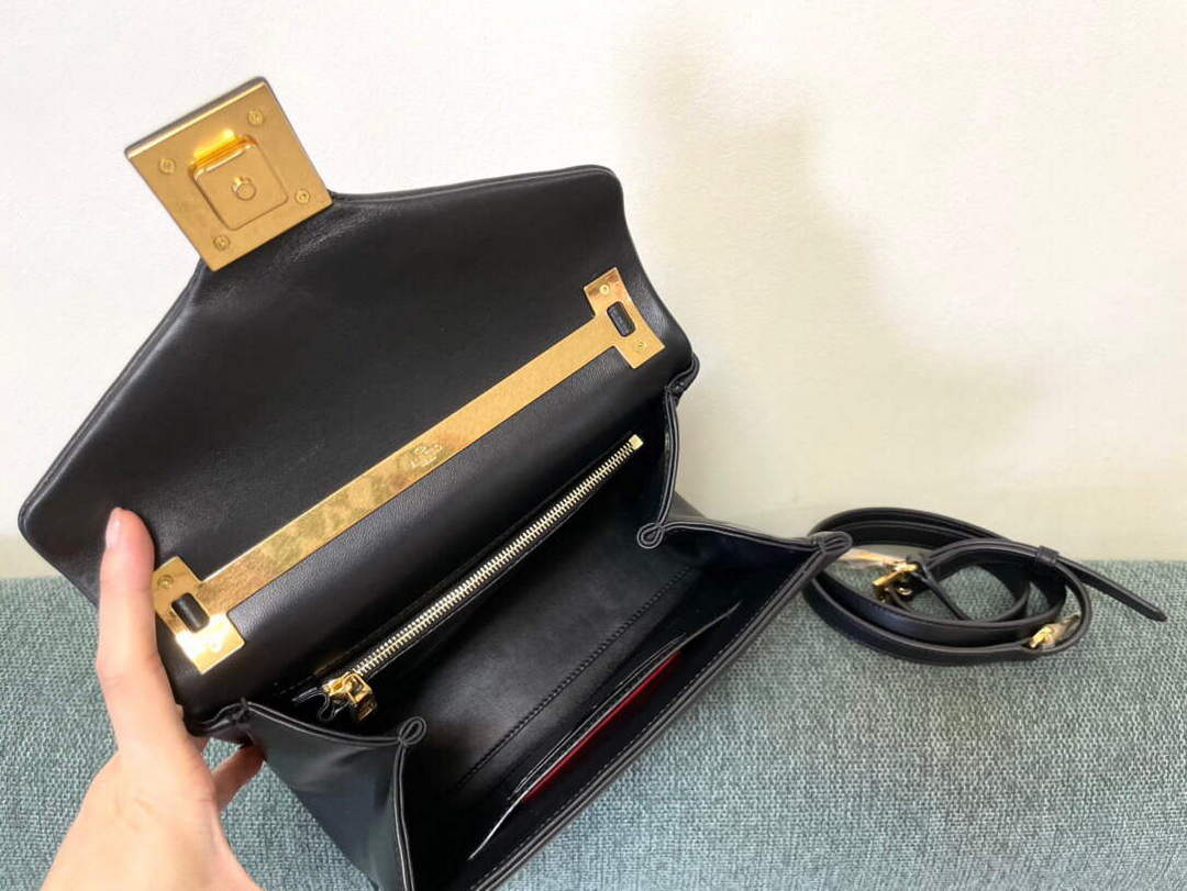 Valentino WB0K58ILK Medium One Stud Grainy Calfskin Handbag Black