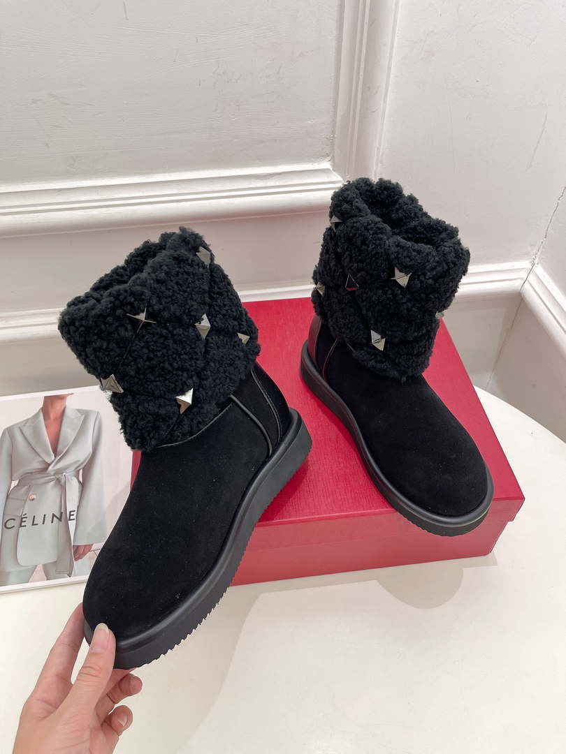 Valentino Women Shoes 1W2S0FG3QES7B1 Roman Stud Quiled Ankle Boot 194222