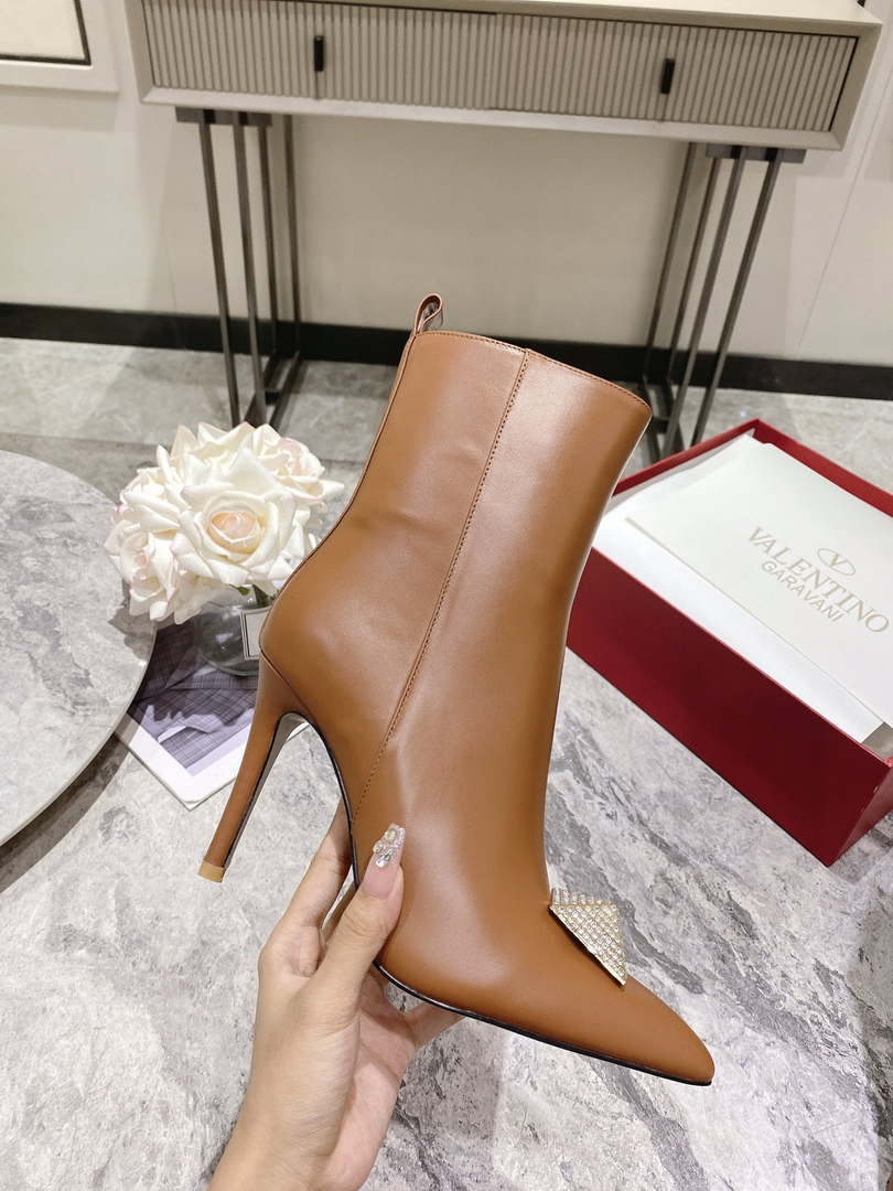 Valentino Women Shoes High heel boot 192938