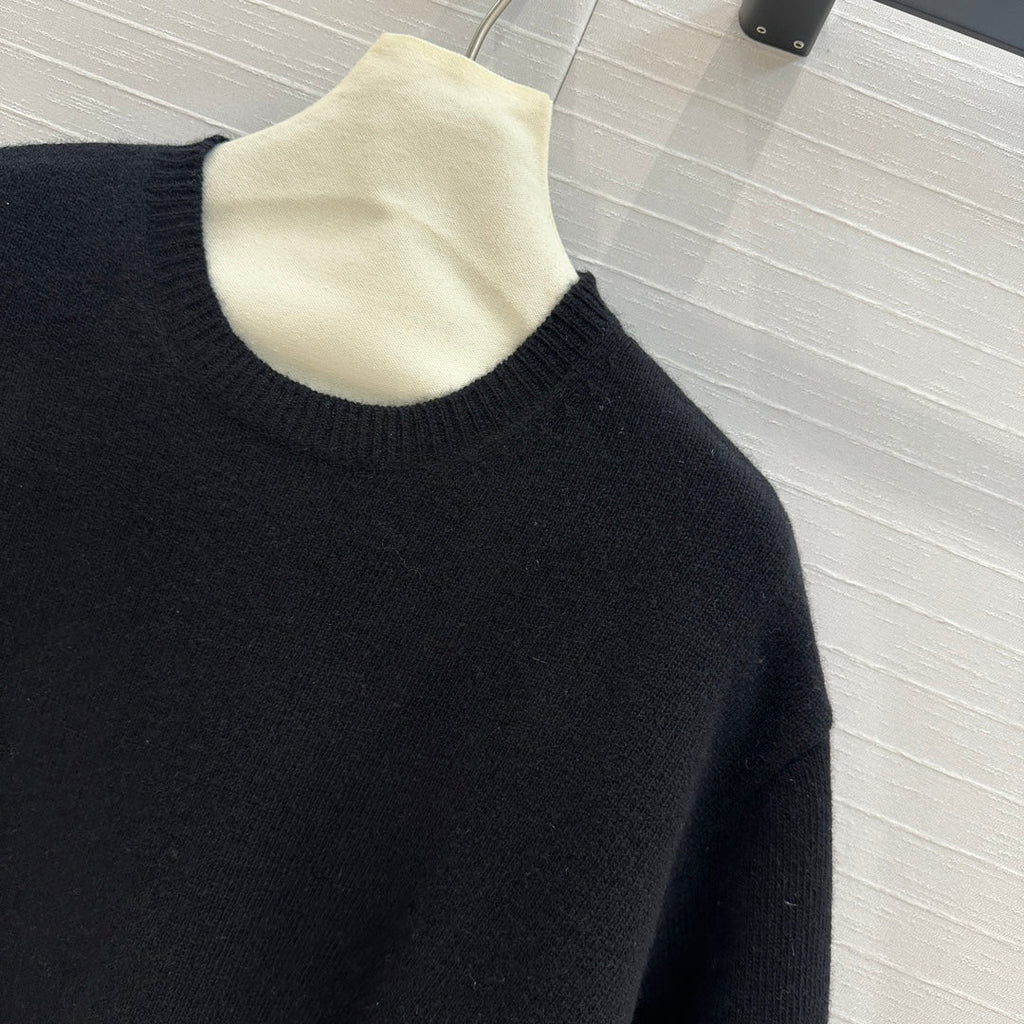 Valentino Women's Clothing Sweater Rose Sleeves Beige V38111