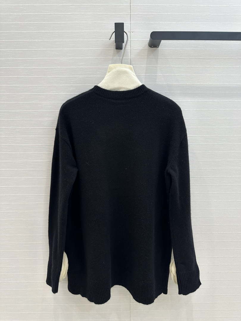 Valentino Women's Clothing Sweater Rose Sleeves Black V38110 - S - View 1