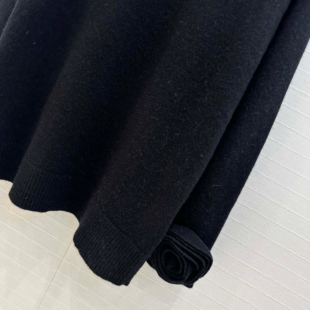 Valentino Women's Clothing Sweater Rose Sleeves Black V38110