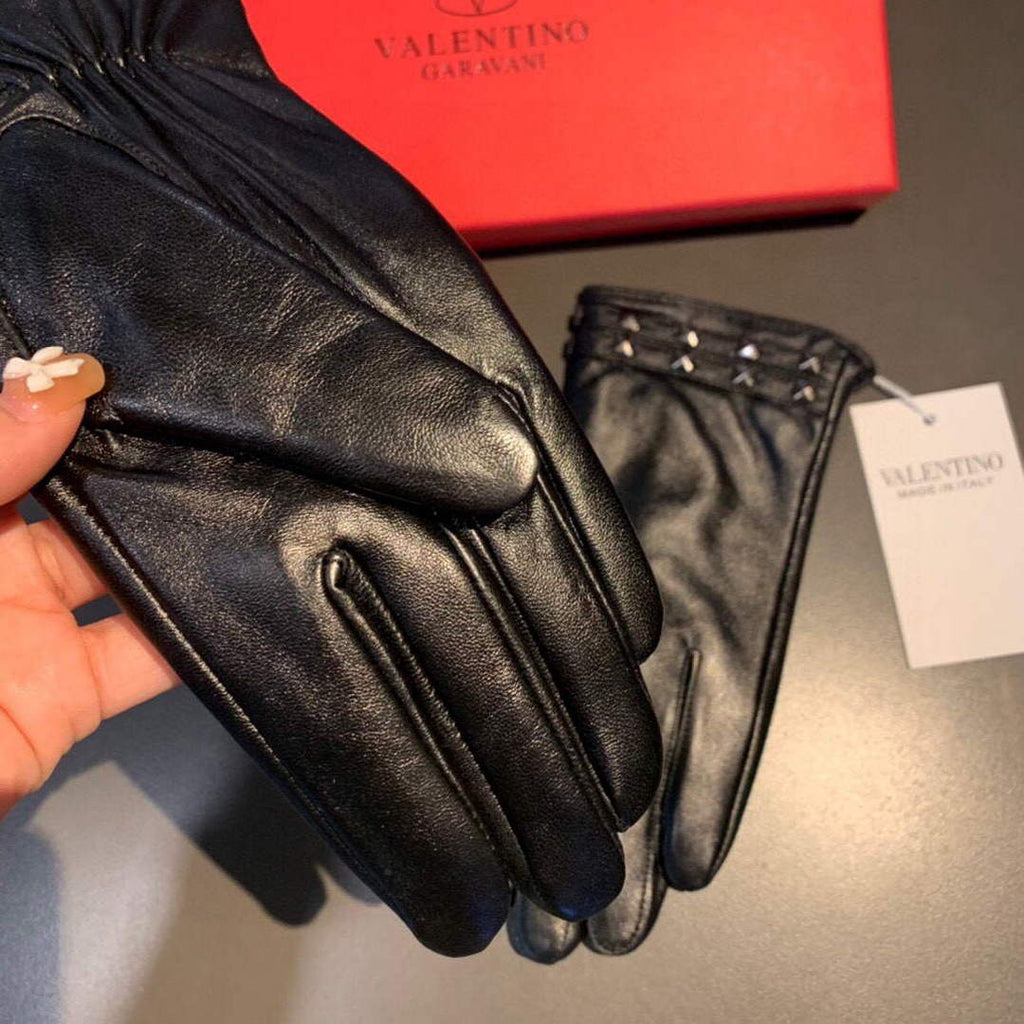 Valentino Women's Gloves Designer Leather Gloves V88522