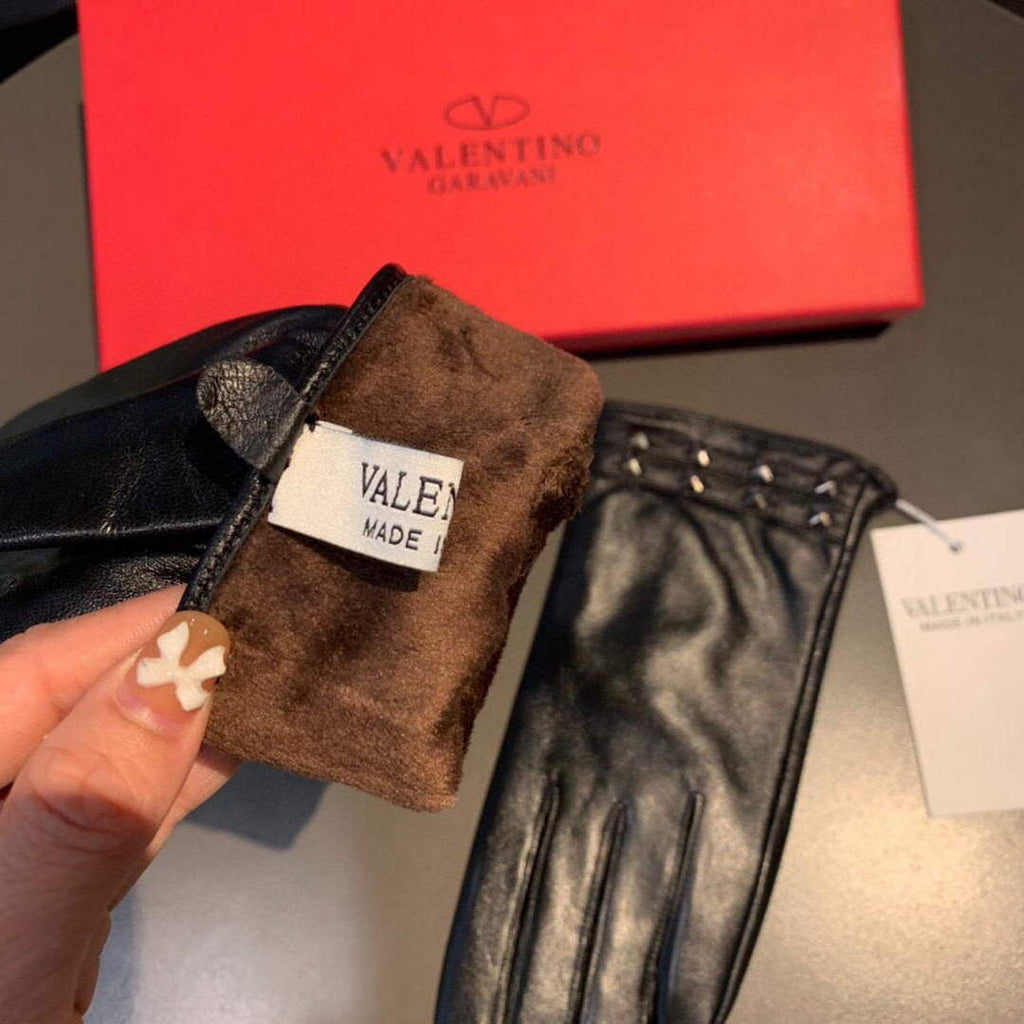 Valentino Women's Gloves Designer Leather Gloves V88522