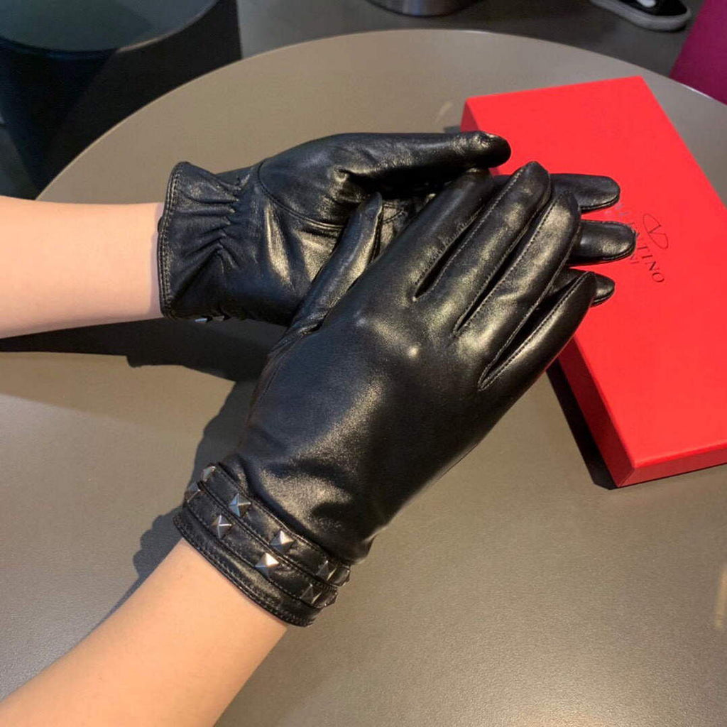 Valentino Women's Gloves Designer Leather Gloves V88522