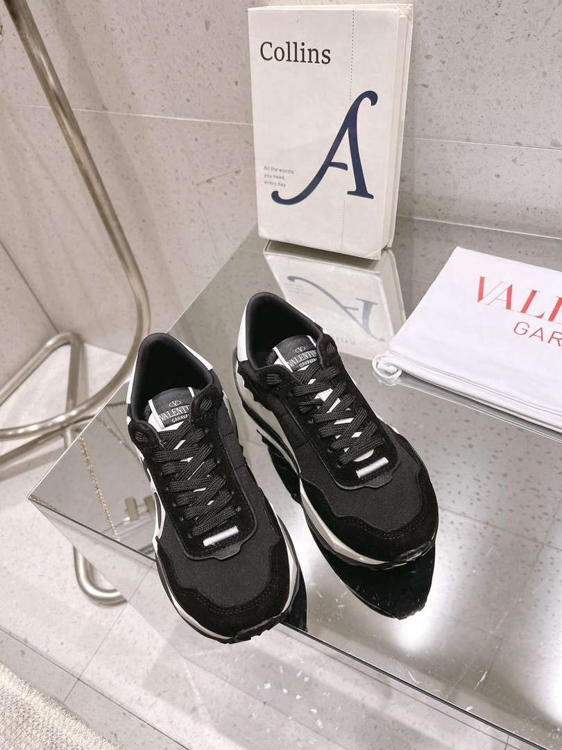 Valentino Women's Men's Lace and Mesh Lacerunner Sneaker V54903
