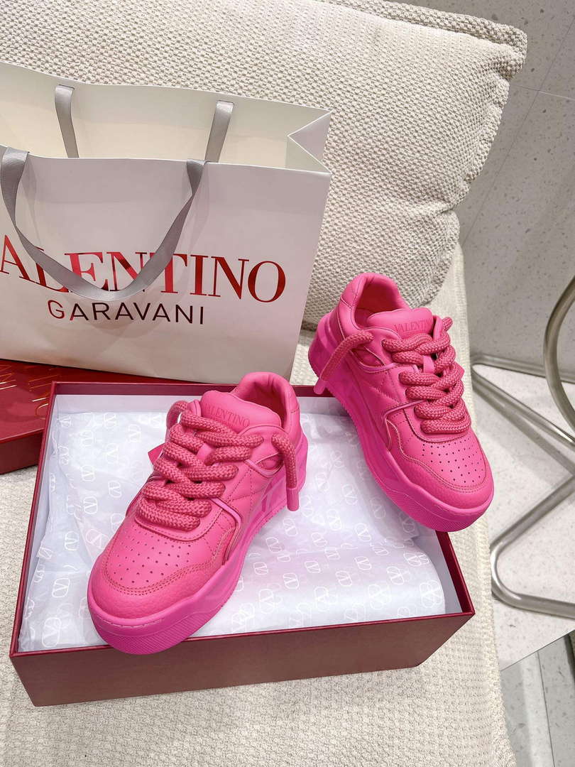 Valentino Women's Men's one Stud XL Trainer in Nappa Leather V54890