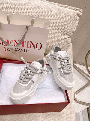 Valentino Women's Men's one Stud XL Trainer in Nappa Leather V54893 - US 4=Euro 35 - View 5