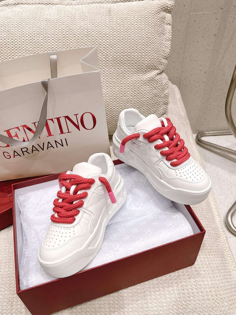 Valentino Women's Men's one Stud XL Trainer in Nappa Leather V54894