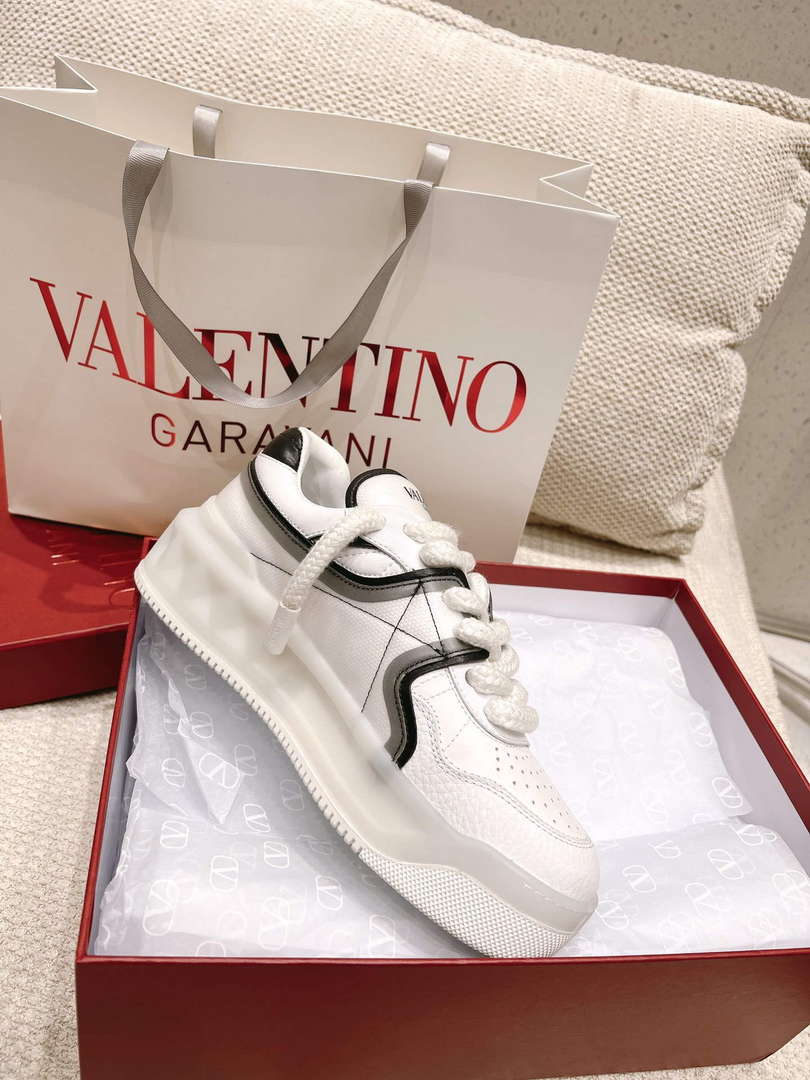 Valentino Women's Men's one Stud XL Trainer in Nappa Leather V54895