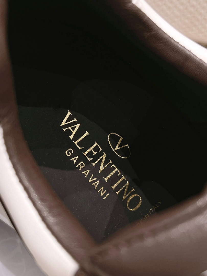 Valentino Women's Men's one Stud XL Trainer in Nappa Leather V54898