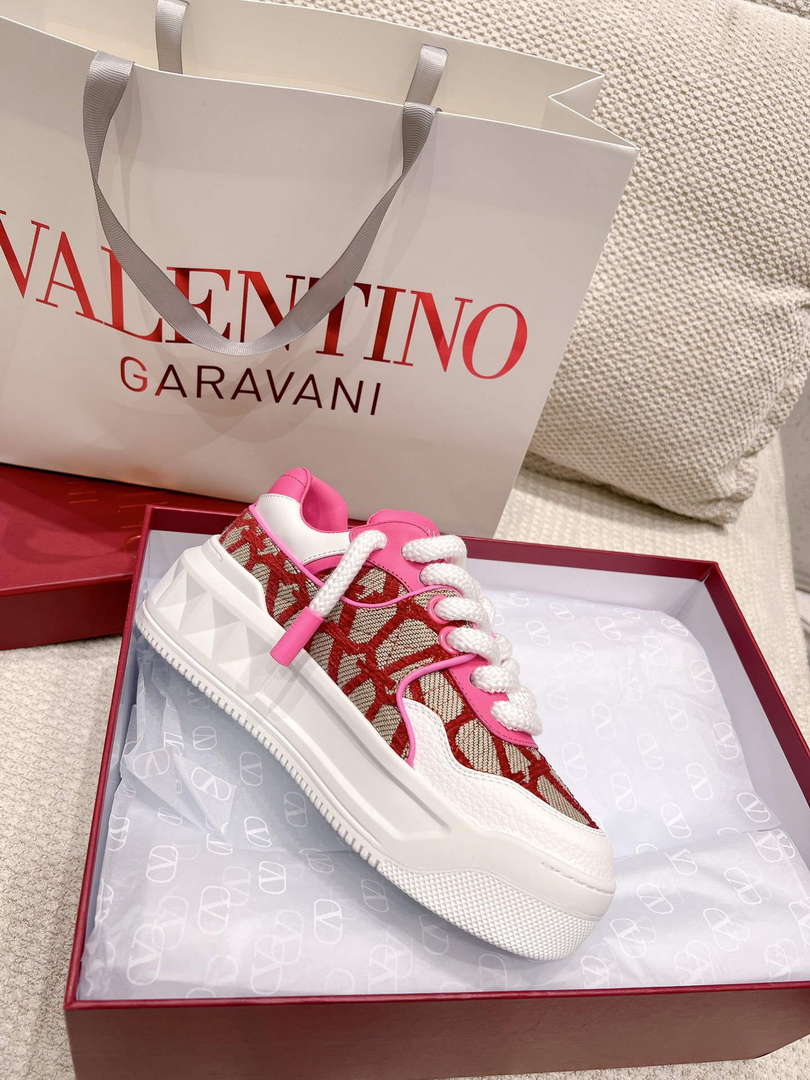 Valentino Women's Men's one Stud XL Trainer in Nappa Leather V54900