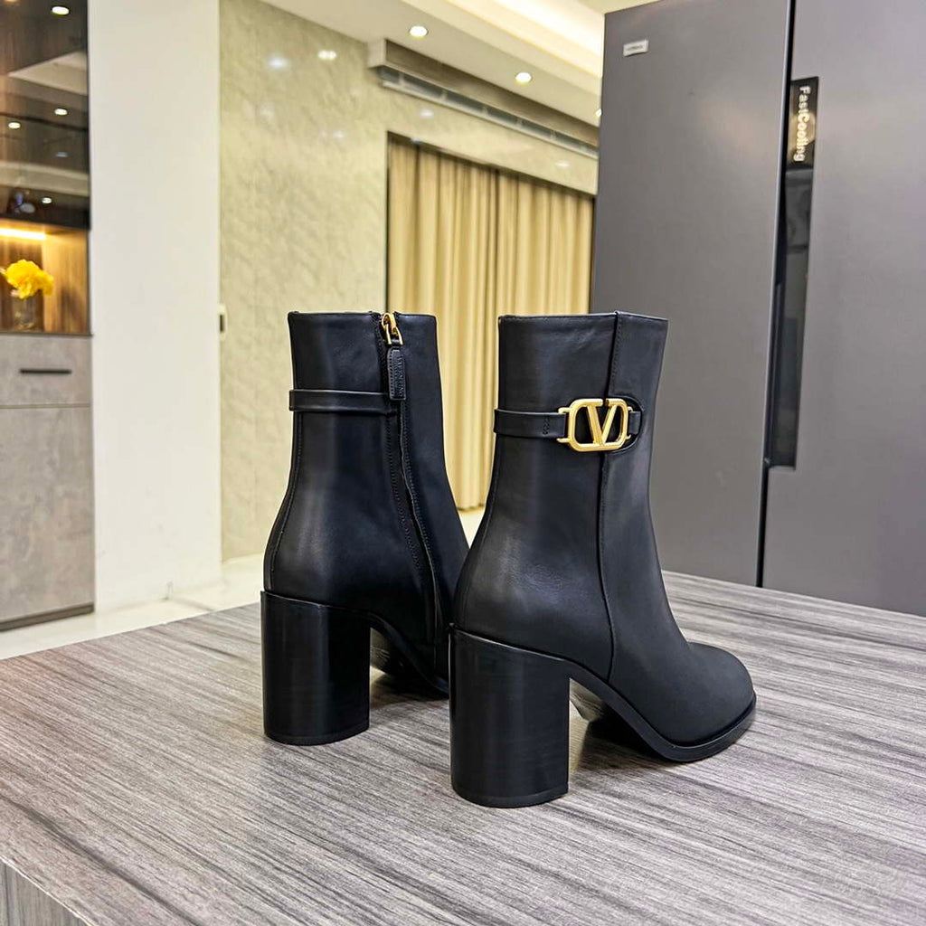 Valentino Women's Shoes 1W2S0CK1DSH0NO Vlogo Signature Calfskin Ankle Boot 194616