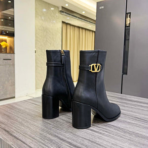 Valentino Women's Shoes 1W2S0CK1DSH0NO Vlogo Signature Calfskin Ankle Boot 194616 - 35 - View 9