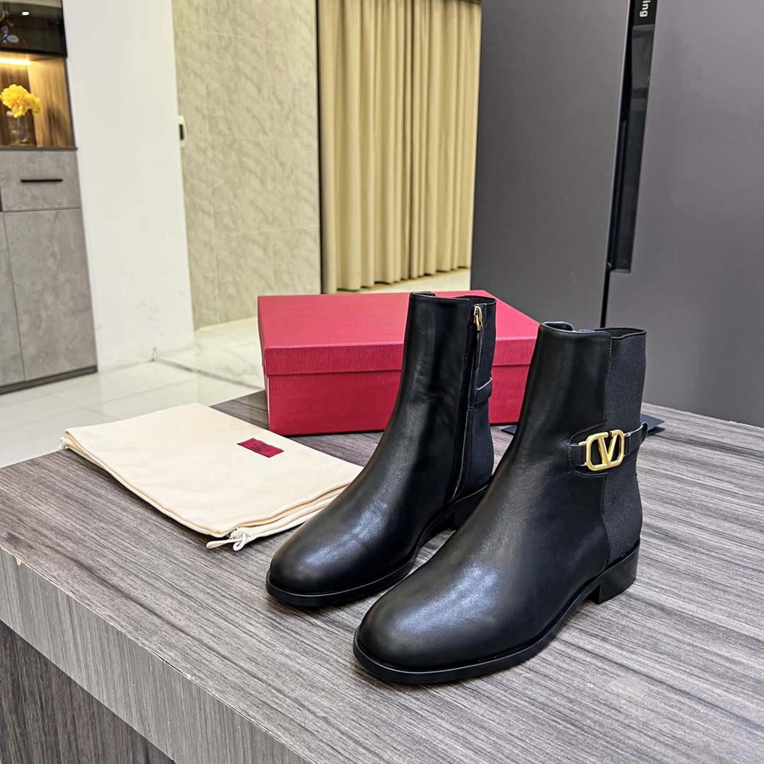 Valentino Women's Shoes 1W2S0CT1PYH0NO Vlogo Signature Calfskin Ankle Boot 194612