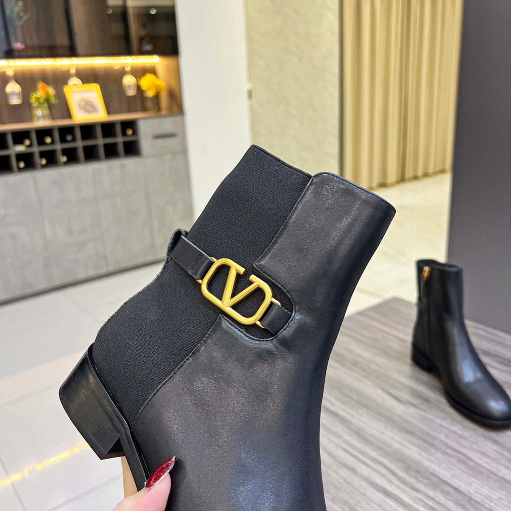 Valentino Women's Shoes 1W2S0CT1PYH0NO Vlogo Signature Calfskin Ankle Boot 194612