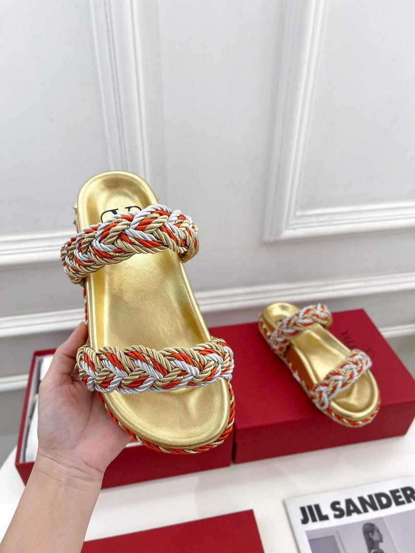 Valentino Women's Shoes hand woven slippers V75430
