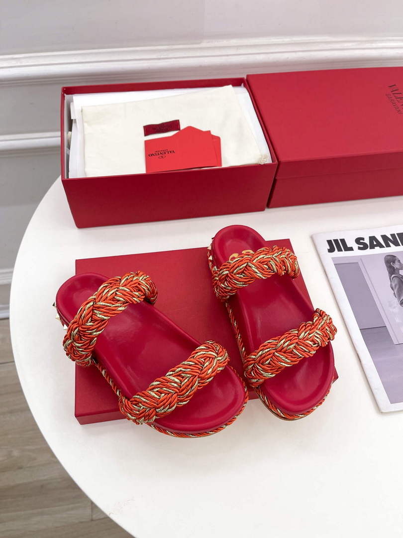 Valentino Women's Shoes hand woven slippers V75432