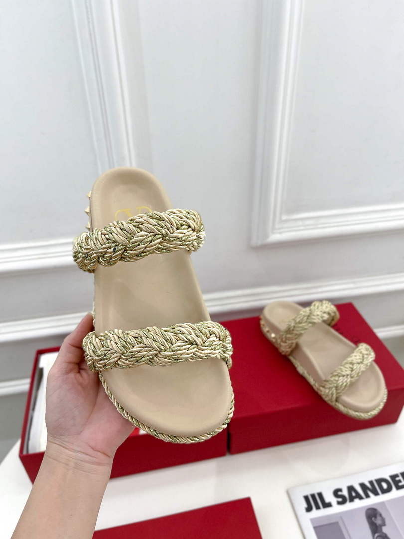 Valentino Women's Shoes hand woven slippers V75433