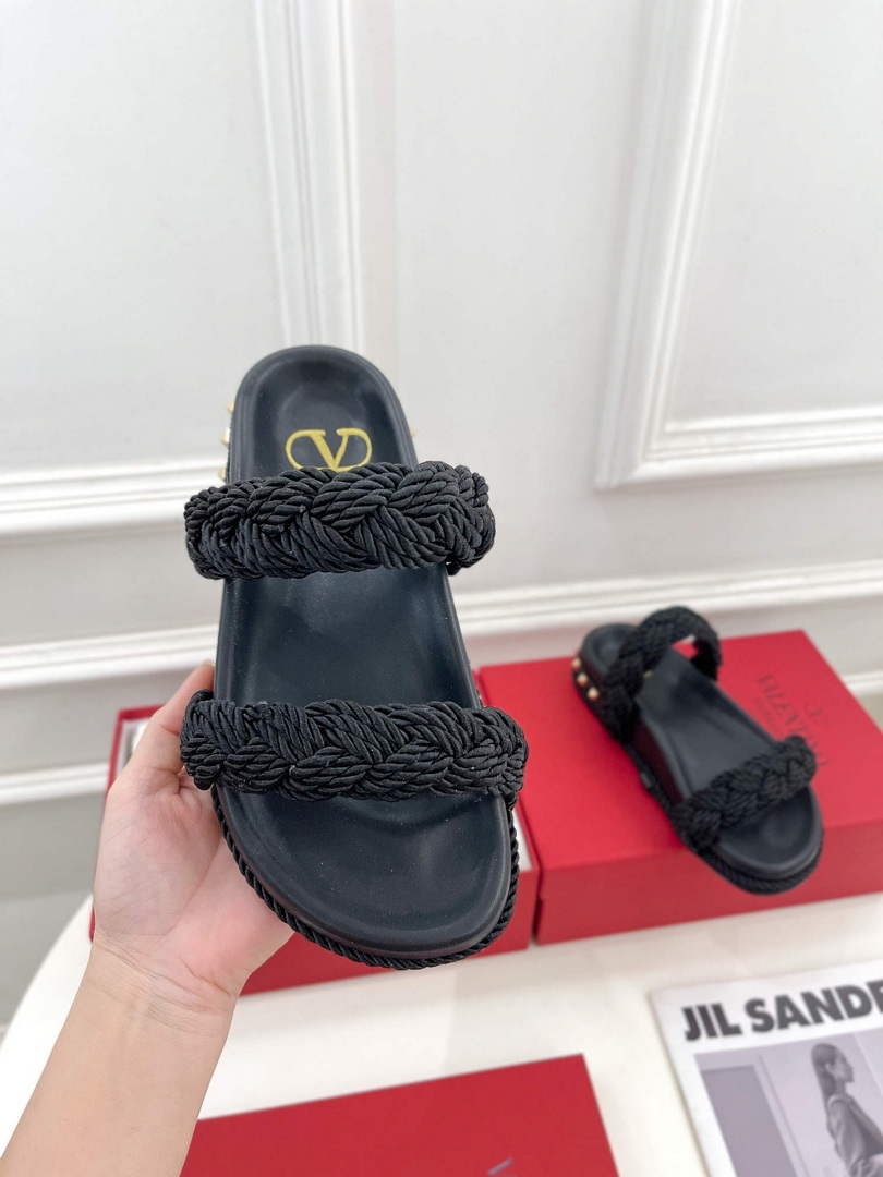 Valentino Women's Shoes hand woven slippers V75434