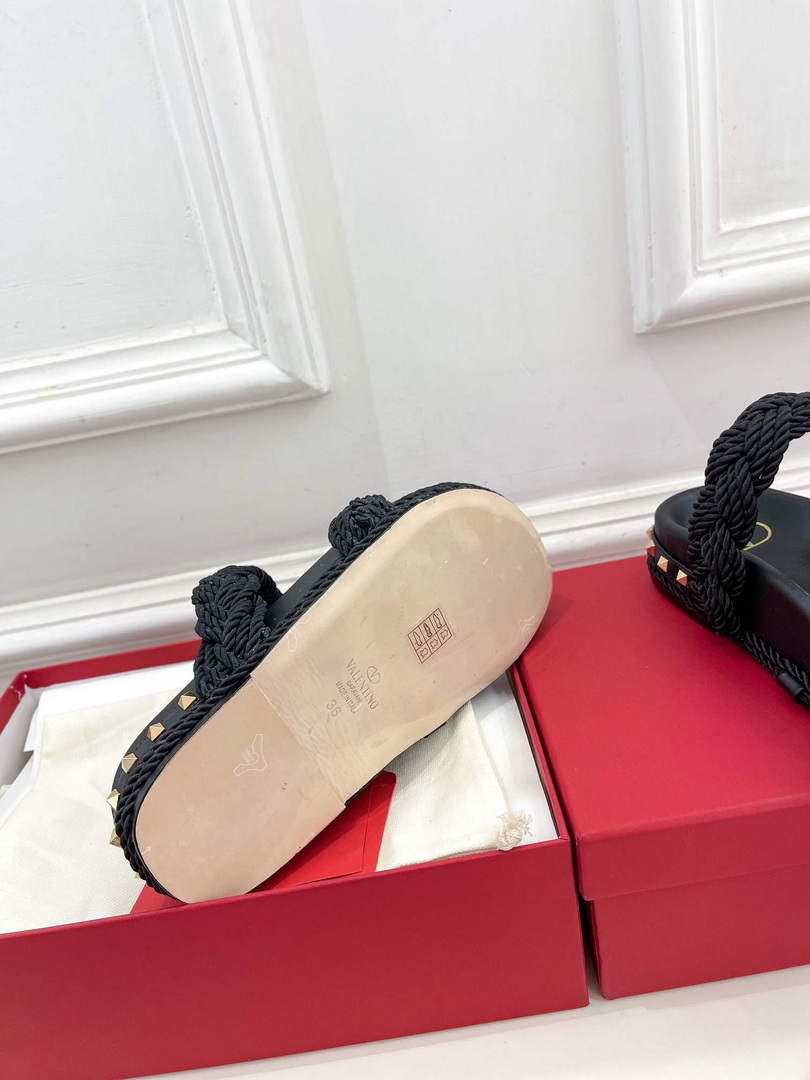 Valentino Women's Shoes hand woven slippers V75434