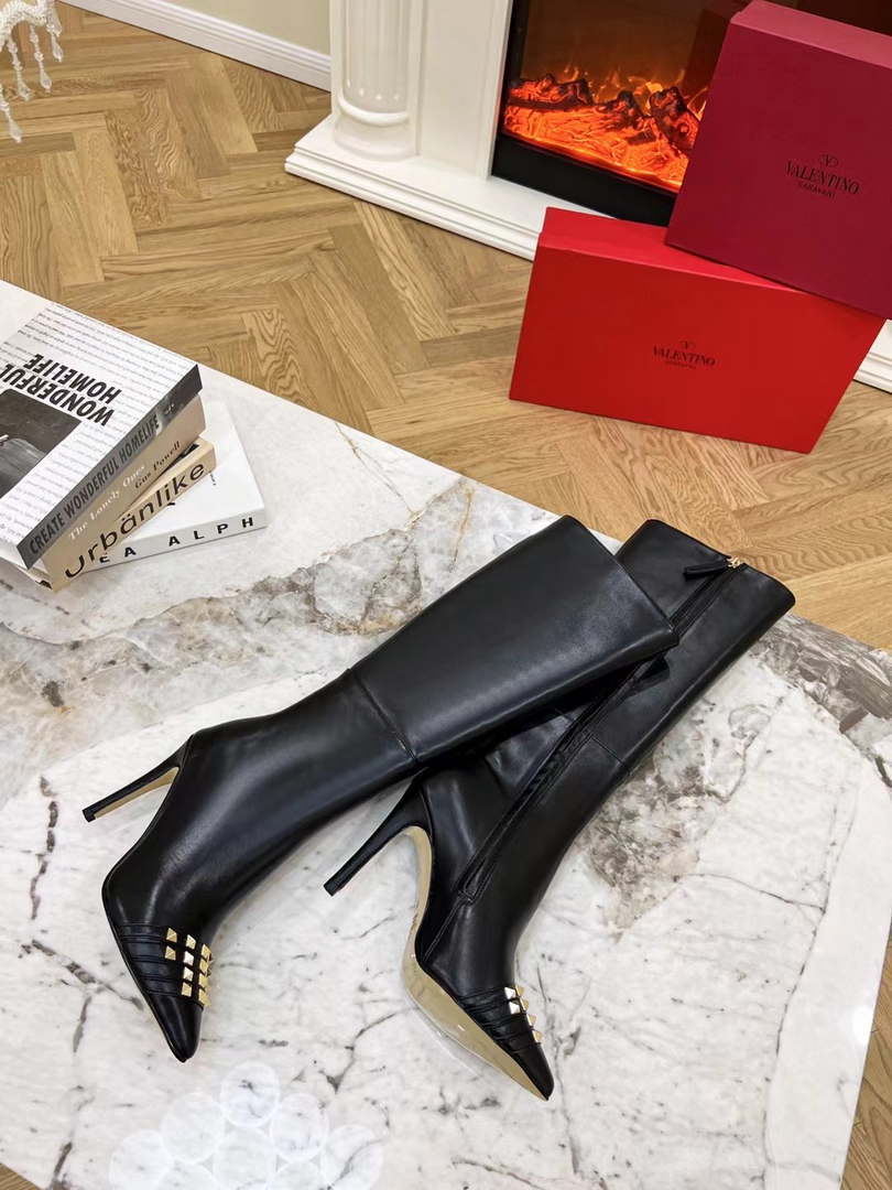 Valentino Women's Shoes Rockstud Short Boot 188663