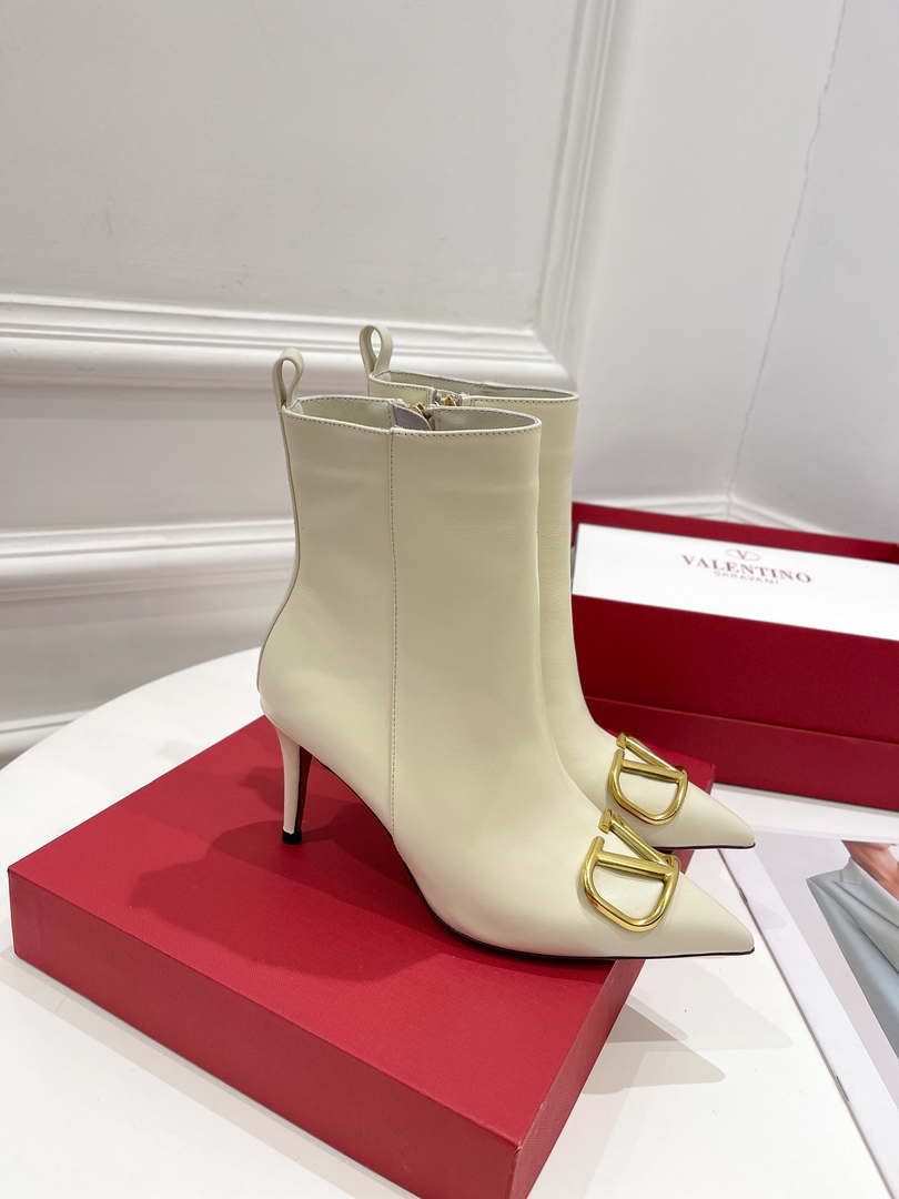 Valentino Women's Shoes Vlogo Signature Short Boot 153667