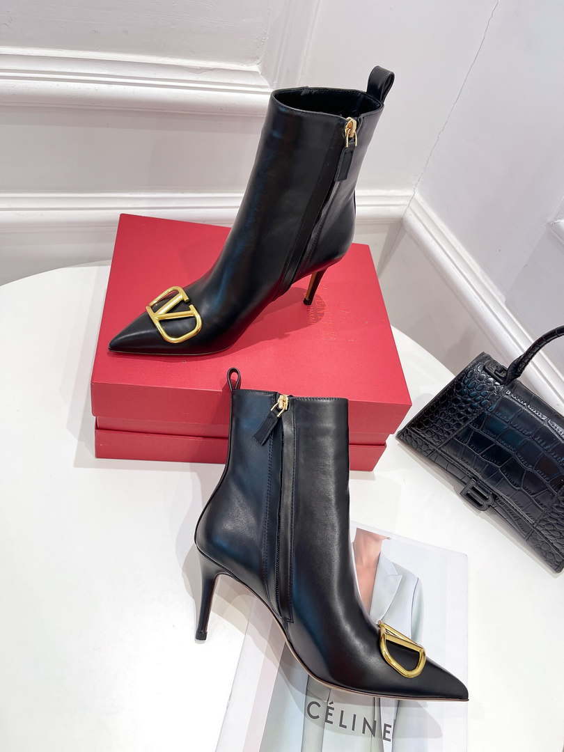 Valentino Women's Shoes Vlogo Signature Short Boot 153670