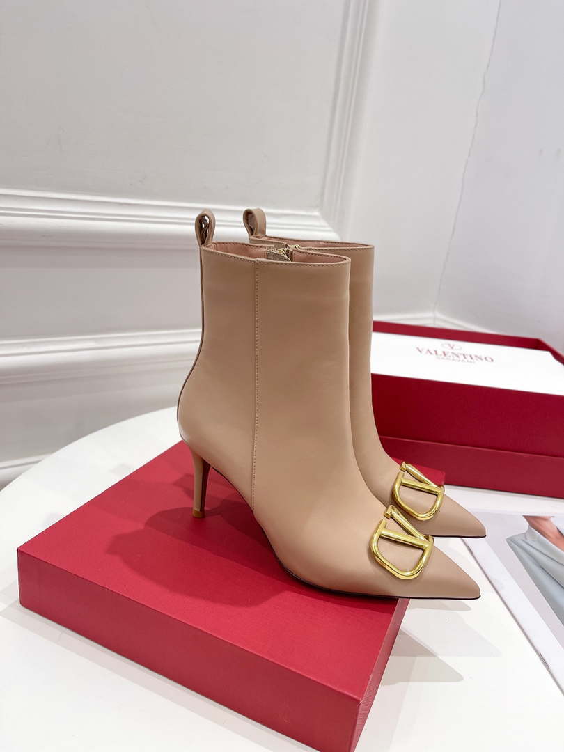 Valentino Women's Shoes Vlogo Signature Short Boot 153661