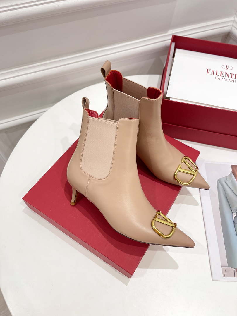 Valentino Women's Shoes Vlogo Signature Short Boot 153662