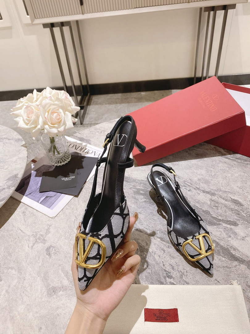 Valentino WS0R01EBH Signature pump toile iconographe V75487