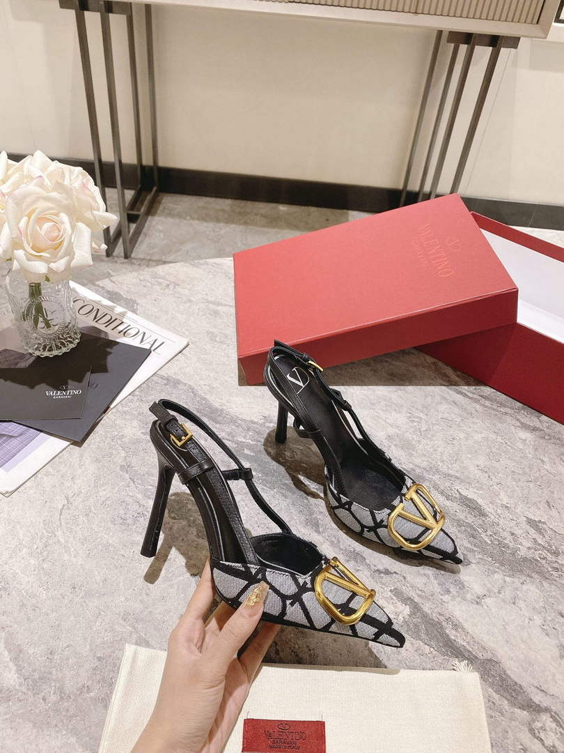Valentino WS0R01EBH Signature pump toile iconographe V75487