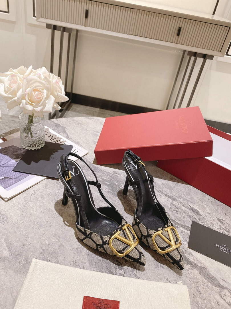 Valentino WS0R01EBH Signature pump toile iconographe V75488