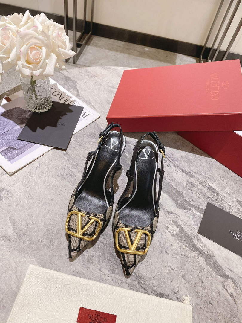 Valentino WS0R01EBH Signature pump toile iconographe V75488