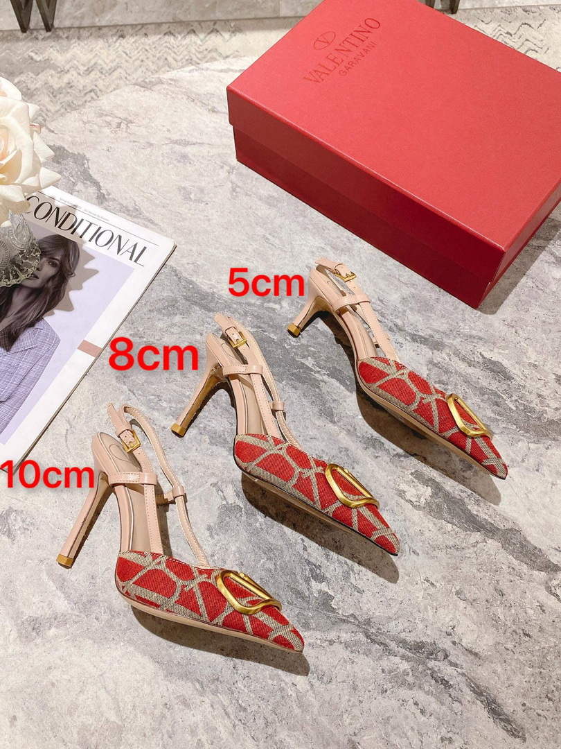 Valentino WS0R01EBH Signature pump toile iconographe V75489 - 35 / 5 cm - View 1