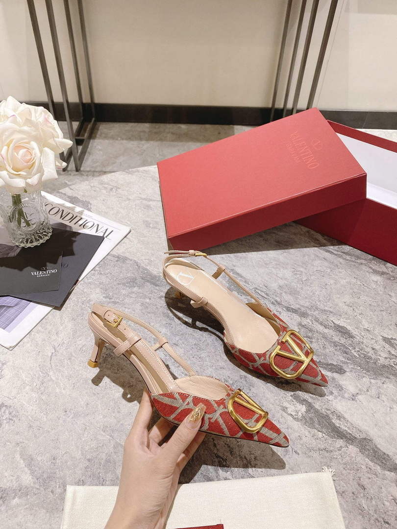 Valentino WS0R01EBH Signature pump toile iconographe V75489