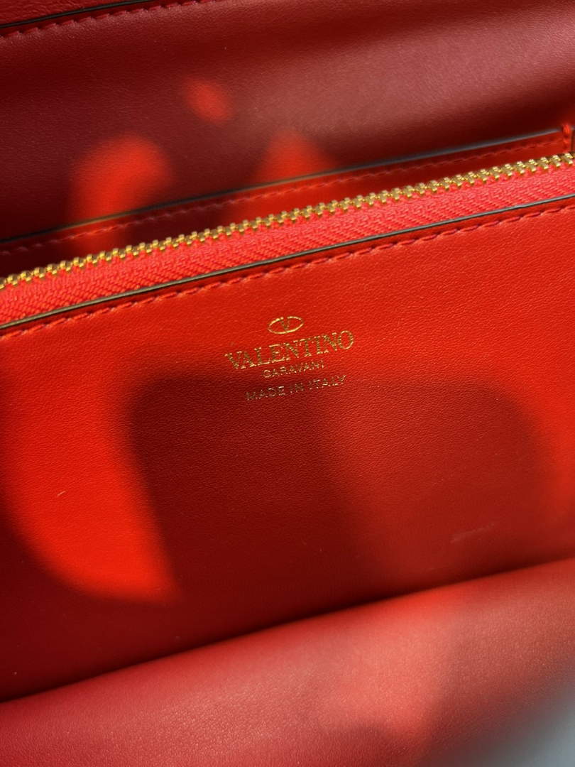 Valentino XW2B0K26 Stud Sign Nappa Shoulder Bag Red