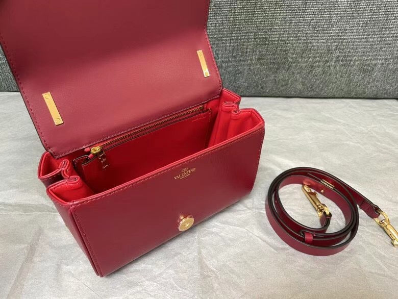 Valentino XW2B0J96 Stud Sign Grainy Calfskin Shoulder Bag Wine Red